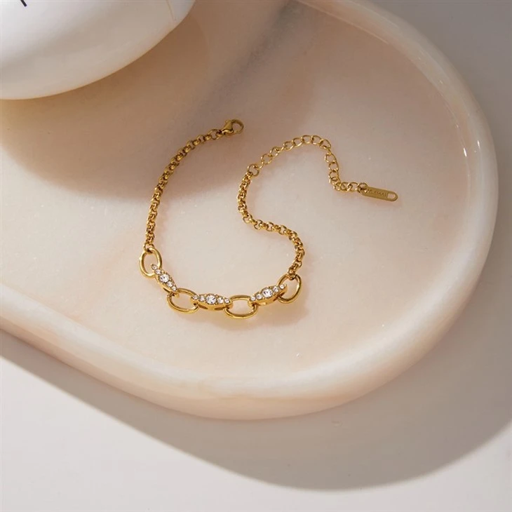 Oval Link Sparkle Bracelet best