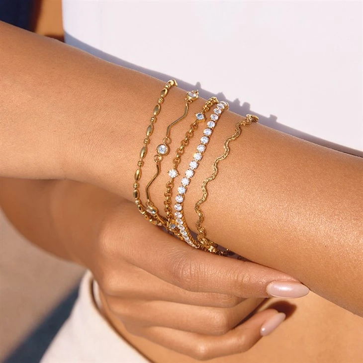 Station Round CZ Bracelet suppliers